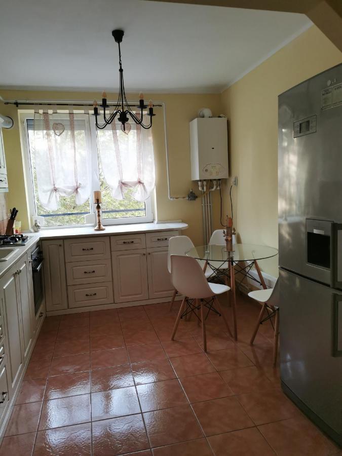Chic Apartment Браїла Екстер'єр фото