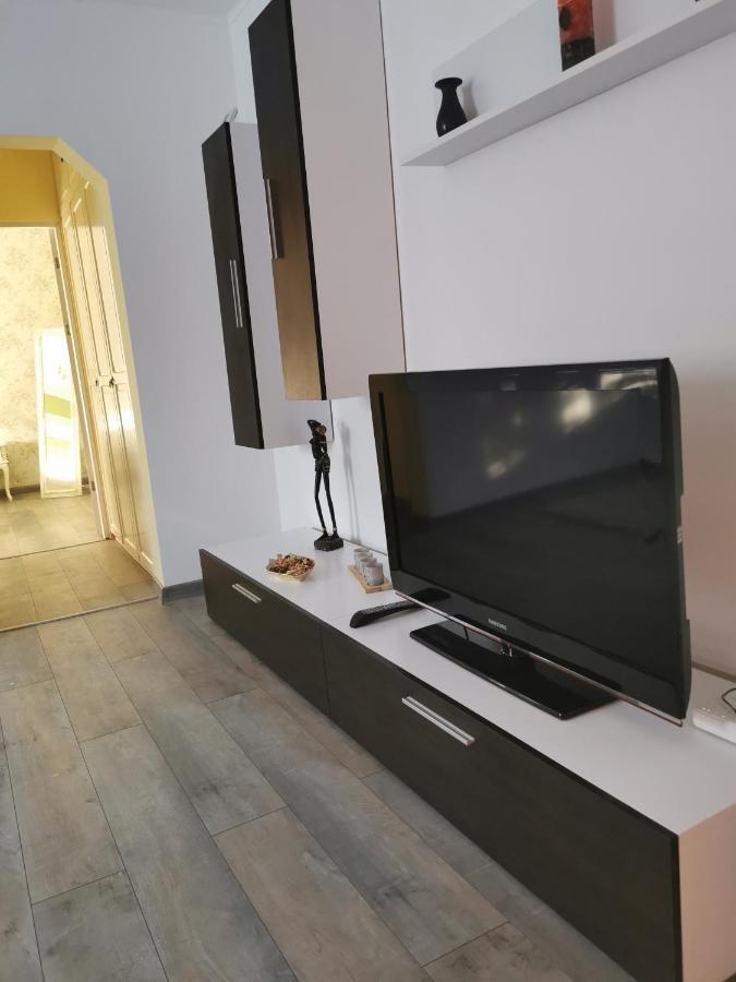 Chic Apartment Браїла Екстер'єр фото